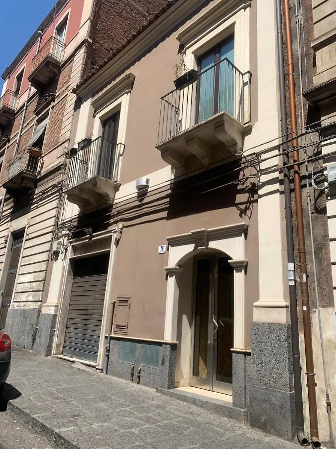 Ottomood House Catania 아파트